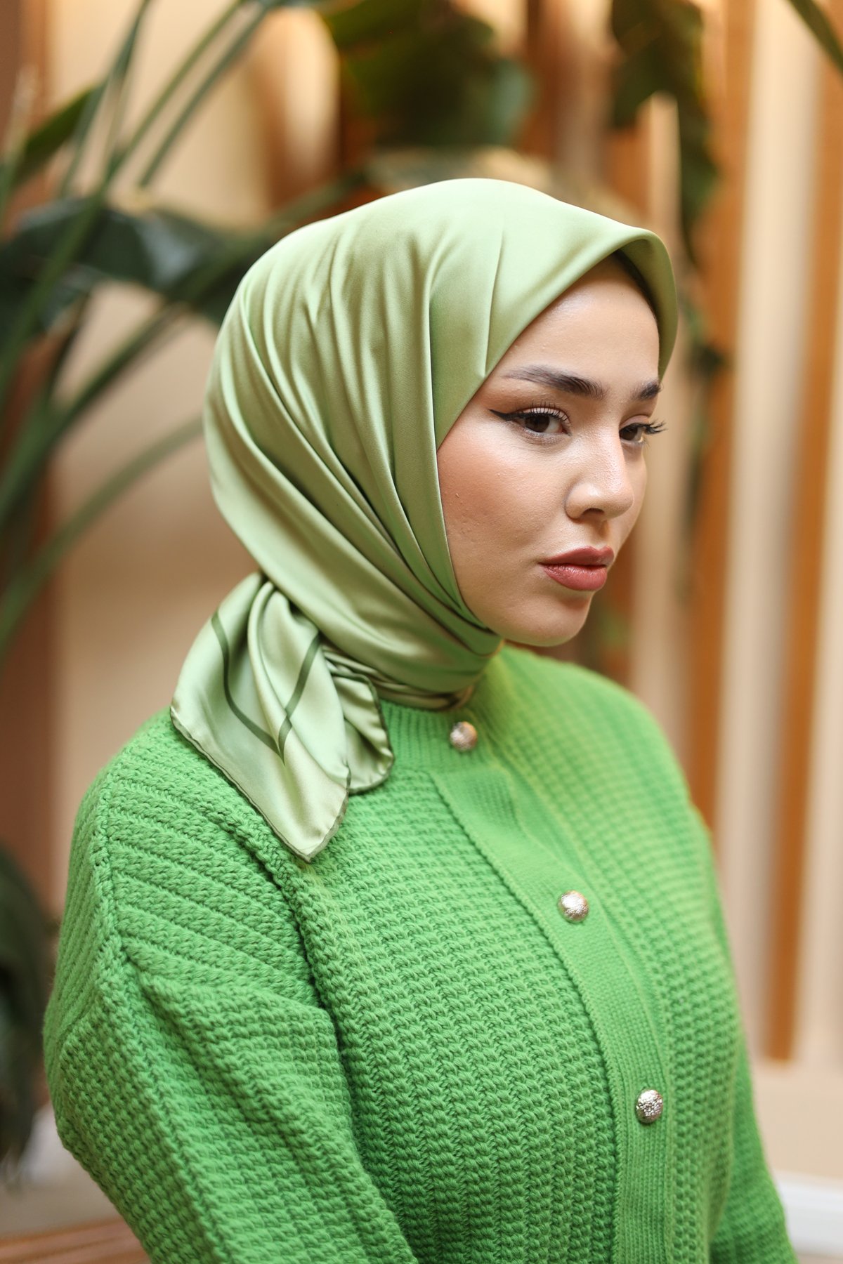 Silk Home Düz Micro Saten Eşarp